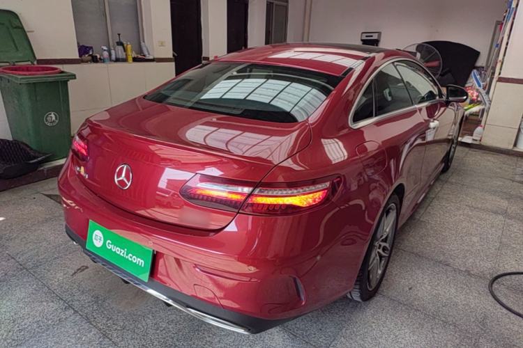 Used Mercedes-Benz E-Class 2017 E 200 Coupe Rear Right 45 Deg