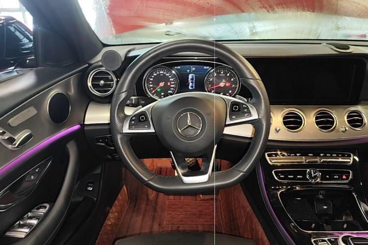 Used Mercedes-Benz E-Class 2017 E 200 Sport 4MATIC Steering Wheel