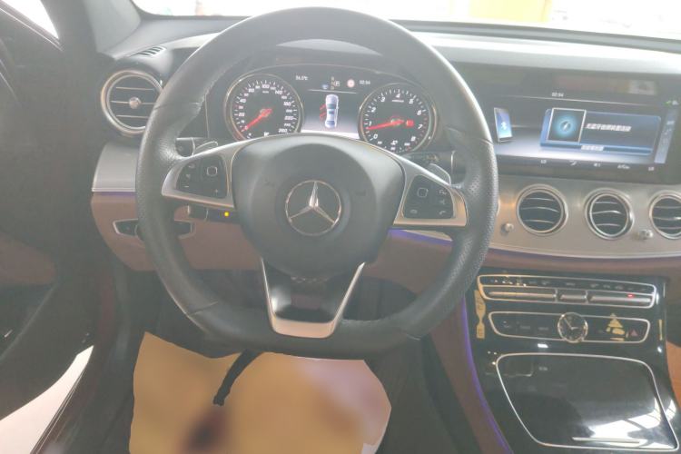 Used Mercedes-Benz E-Class 2017 E 200 Sport 4MATIC Steering Wheel