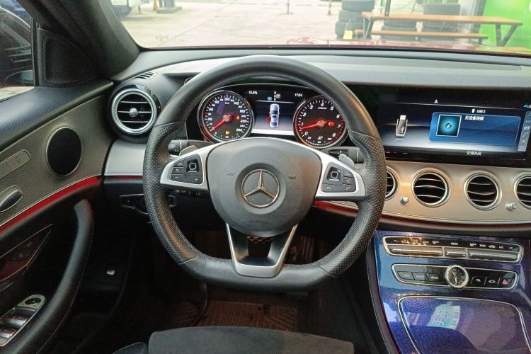 Used Mercedes-Benz E-Class 2017 E 200 Sport Steering Wheel