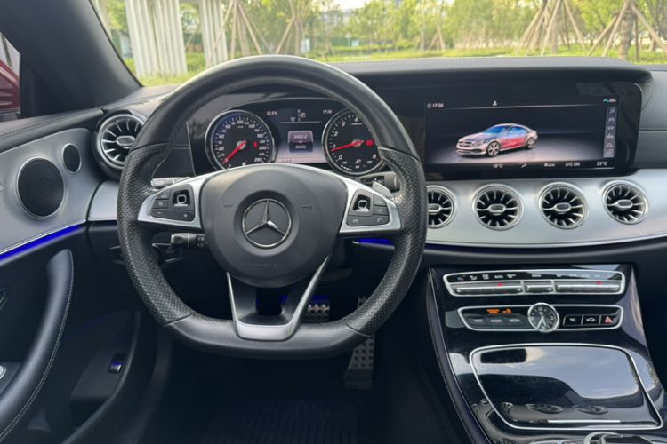 Used Mercedes-Benz E-Class 2017 E 200 Coupe Steering Wheel
