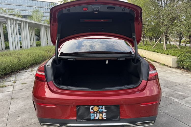 Used Mercedes-Benz E-Class 2017 E 200 Coupe Trunk