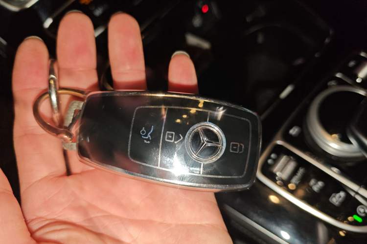 Used Mercedes-Benz E-Class 2017 E 200 Coupe Vehicle Key
