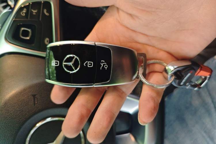 Used Mercedes-Benz E-Class 2017 E 200 Coupe Vehicle Key