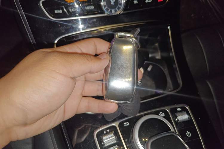 Used Mercedes-Benz E-Class 2017 E 200 Coupe Vehicle Key