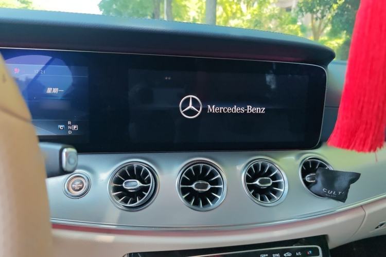 Used Mercedes-Benz E-Class 2017 E 200 Coupe Audio And AC Panel
