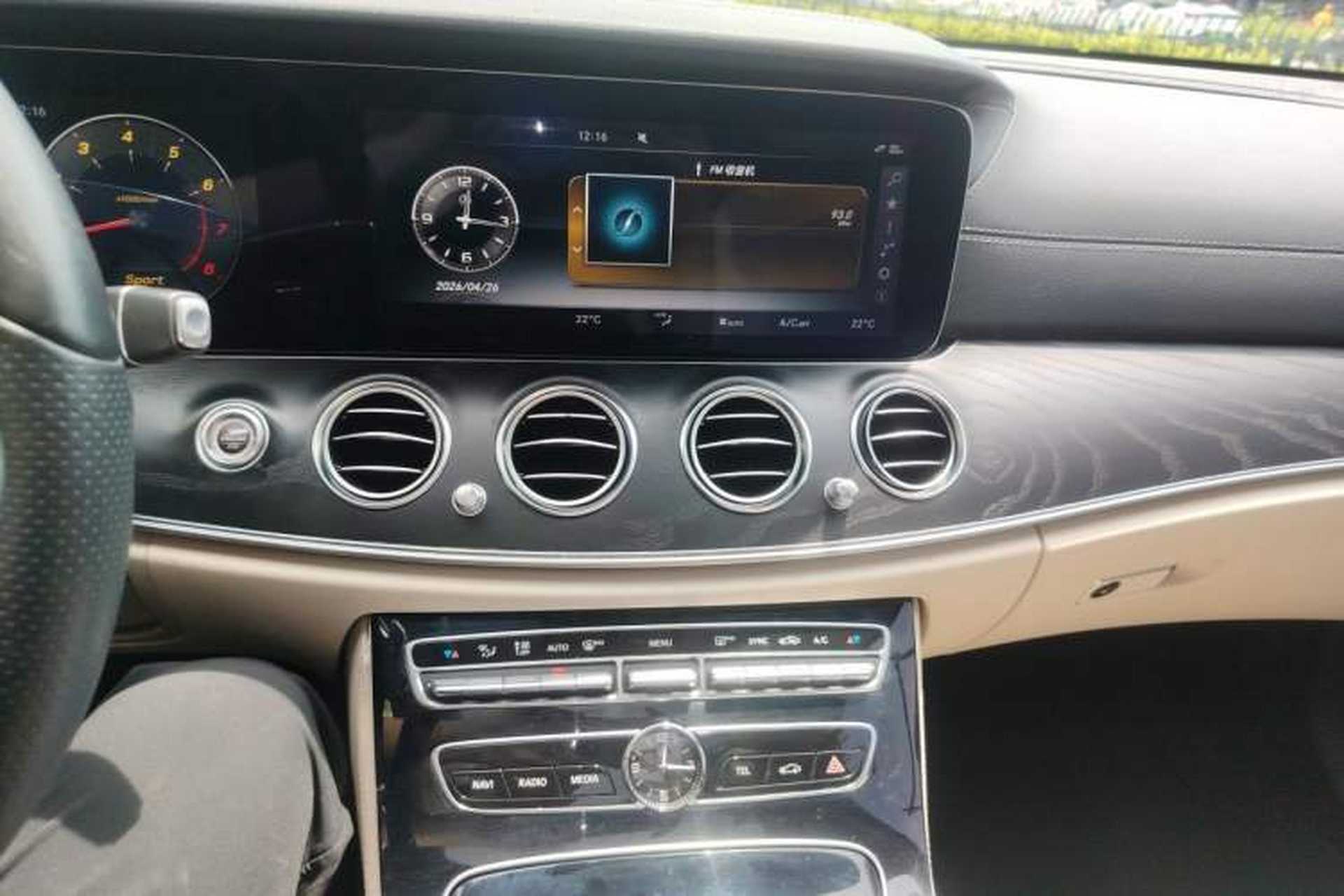 Used Mercedes-Benz E-Class 2017 E 300 L Sport Luxury Edition Audio And AC Panel