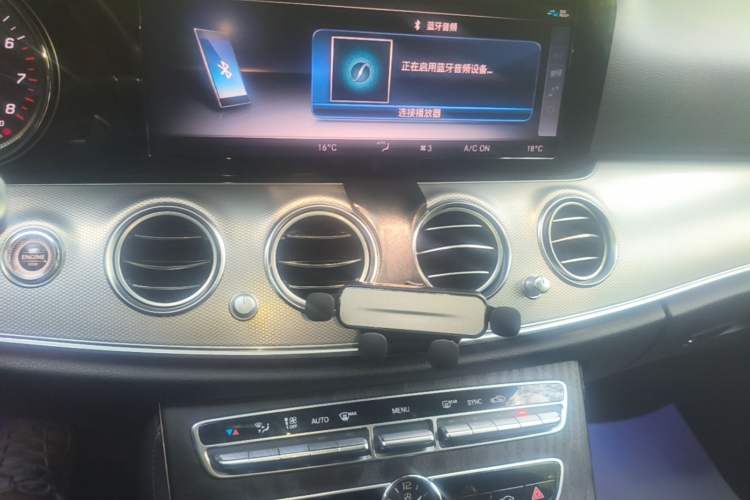 Used Mercedes-Benz E-Class 2017 E 200 Sport Audio And AC Panel