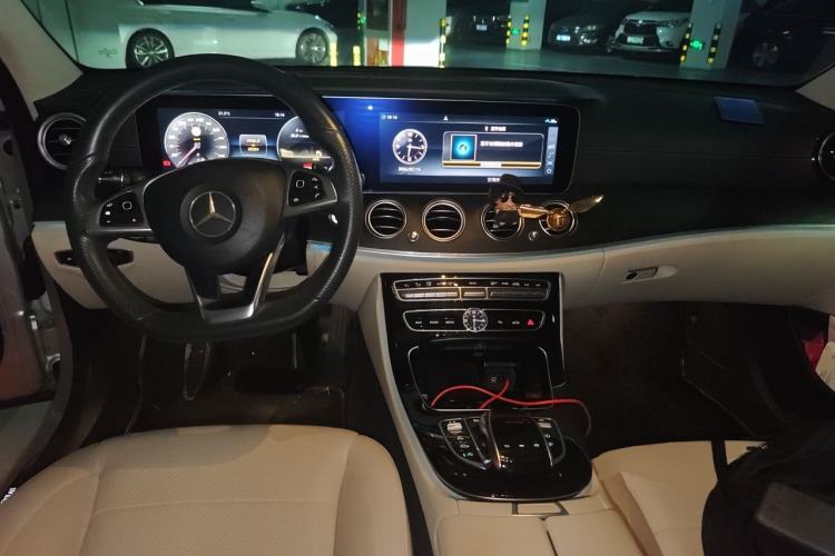 Used Mercedes-Benz E-Class 2017 E 300 L Sport Luxury Edition Center Console