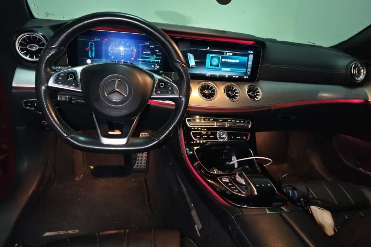 Used Mercedes-Benz E-Class 2017 E 200 Coupe Center Console