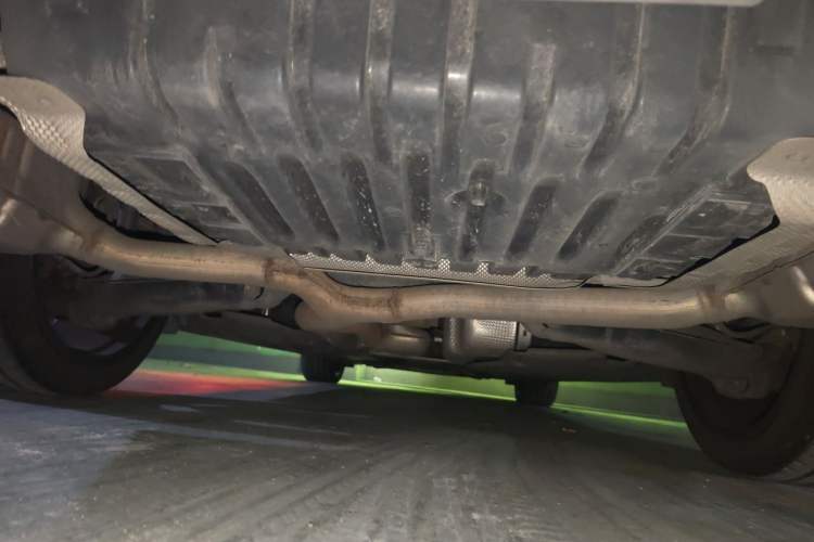 Used Mercedes-Benz E-Class 2017 E 300 L Sporty and Stylish Model Chassis Rear