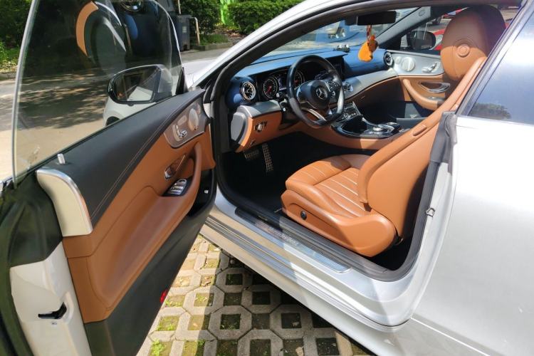 Used Mercedes-Benz E-Class 2017 E 200 Coupe Driver Seat