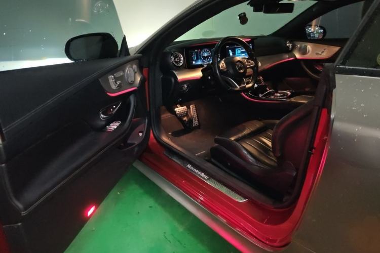 Used Mercedes-Benz E-Class 2017 E 200 Coupe Driver Seat