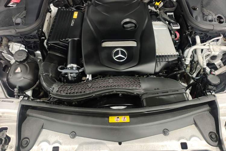 Used Mercedes-Benz E-Class 2017 E 200 Sport 4MATIC Engine Bay