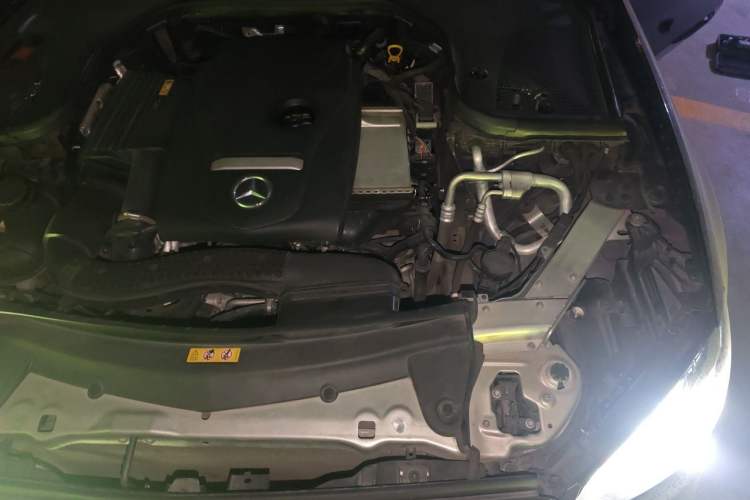 Used Mercedes-Benz E-Class 2017 E 300 L Sporty and Stylish Model Engine Bay Left