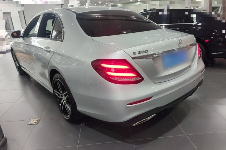 Used Mercedes-Benz E-Class 2017 E 200 Sport 4MATIC Exterior 2