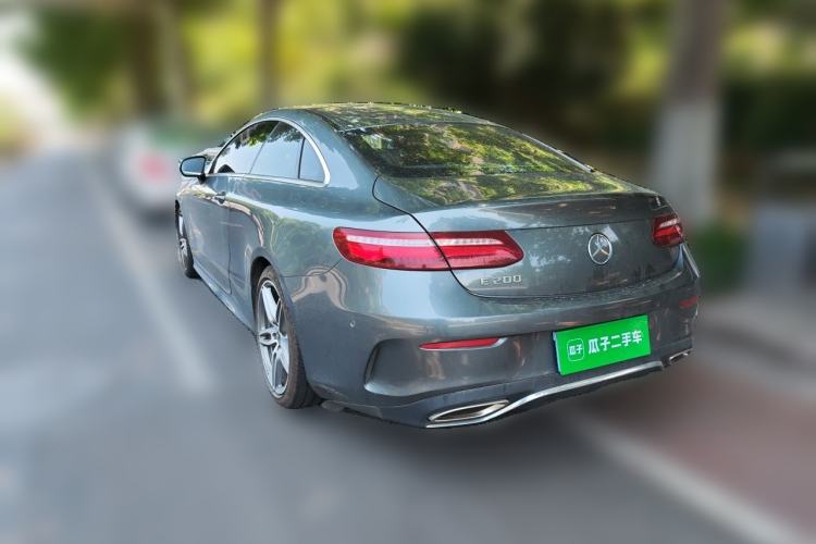 Used Mercedes-Benz E-Class 2017 E 200 Coupe Exterior 3