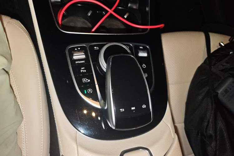 Used Mercedes-Benz E-Class 2017 E 300 L Sport Luxury Edition Gear Lever