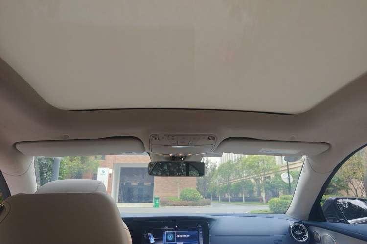 Used Mercedes-Benz E-Class 2017 E 200 4MATIC Coupe Headliner