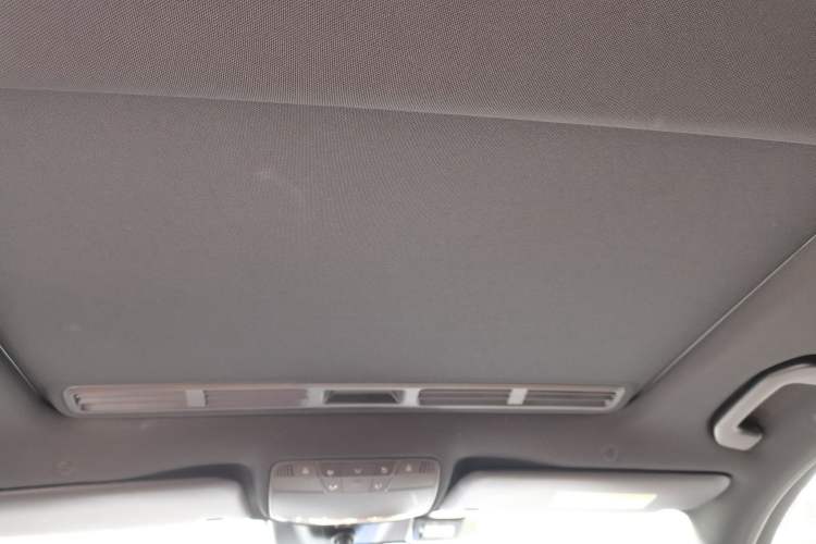 Used Mercedes-Benz E-Class 2017 Facelift E 200 Sport 4MATIC Headliner