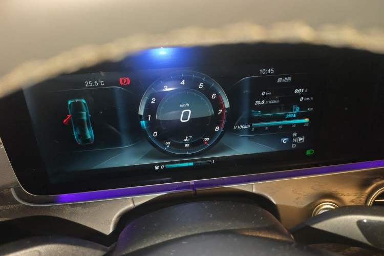 Used Mercedes-Benz E-Class 2017 E 300 L Sporty and Stylish Model Instrument Cluster
