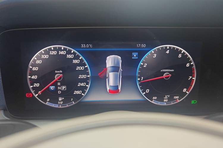 Used Mercedes-Benz E-Class 2017 E 200 4MATIC Coupe Instrument Cluster