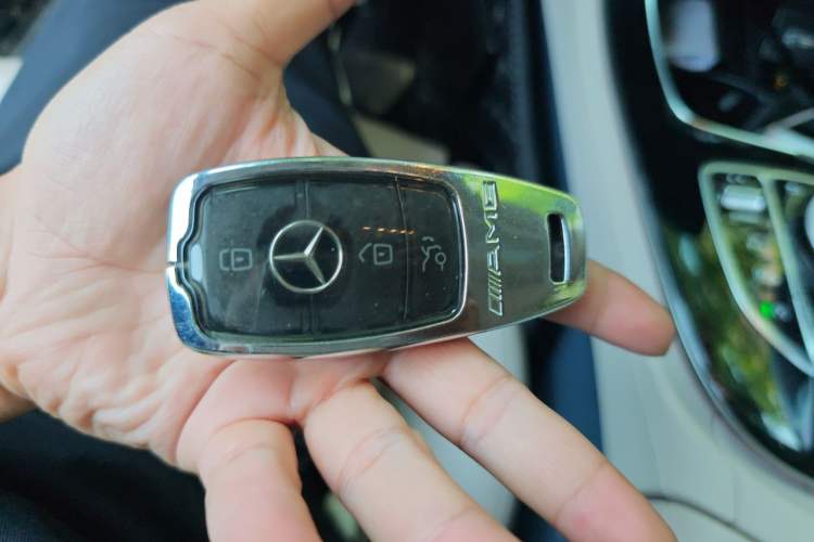 Used Mercedes-Benz E-Class 2017 E 200 Coupe Interior 1