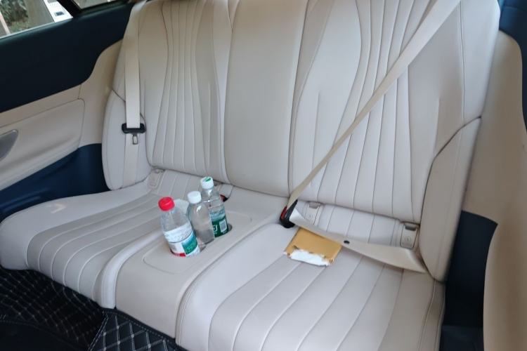 Used Mercedes-Benz E-Class 2017 E 200 Coupe Interior 4