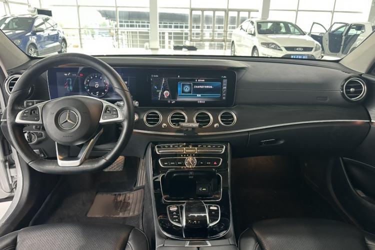 Used Mercedes-Benz E-Class 2017 E 300 L Sporty and Stylish Model Interior 7