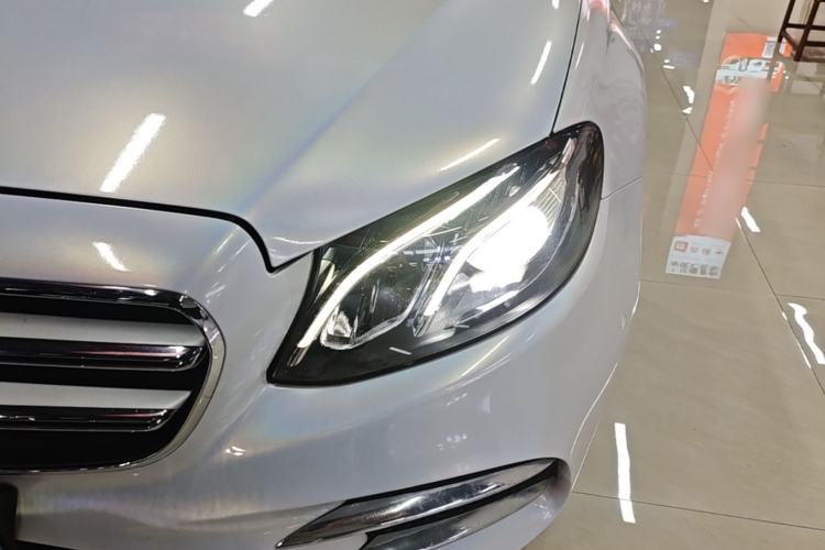 Used Mercedes-Benz E-Class 2017 E 300 L Sporty and Stylish Model Left Front Headlight