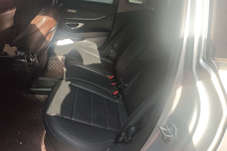 Used Mercedes-Benz E-Class 2017 E 300 L Sporty and Stylish Model Left Rear Seat