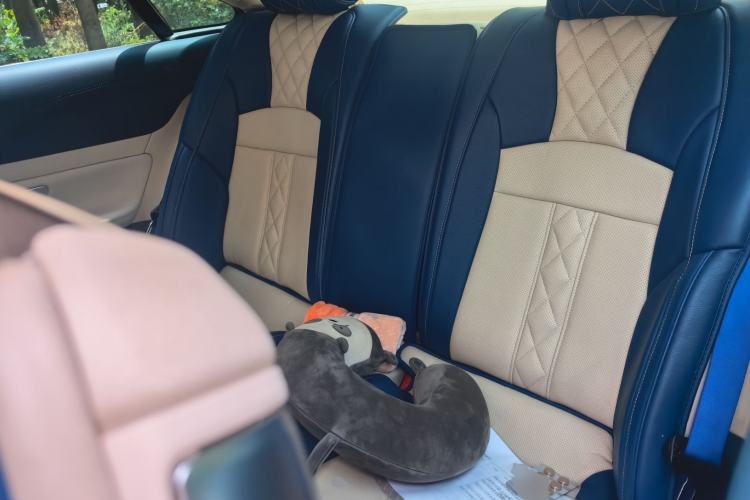 Used Mercedes-Benz E-Class 2017 E 300 Coupe Left Rear Seat