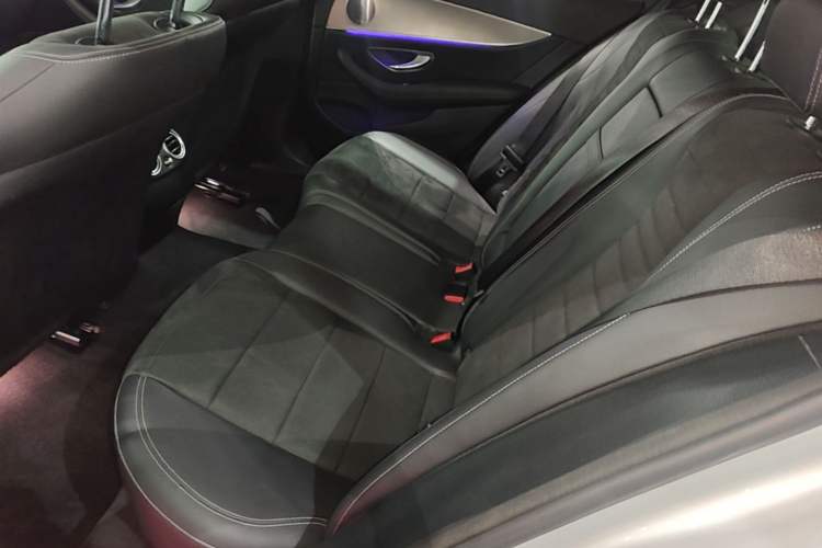 Used Mercedes-Benz E-Class 2017 E 200 Sport 4MATIC Left Rear Seat