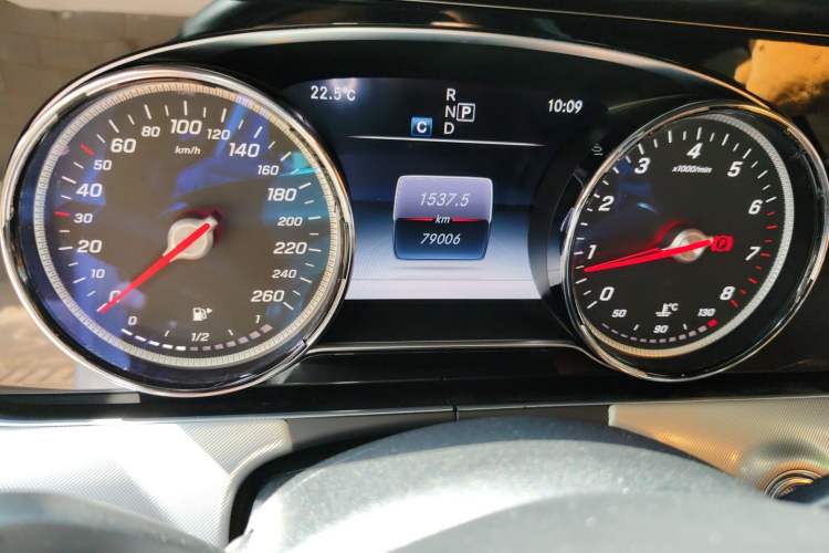 Used Mercedes-Benz E-Class 2017 E 200 Coupe Odometer Close Up