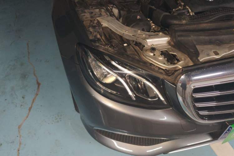 Used Mercedes-Benz E-Class 2017 E 300 L Luxury Model Right Front Headlight