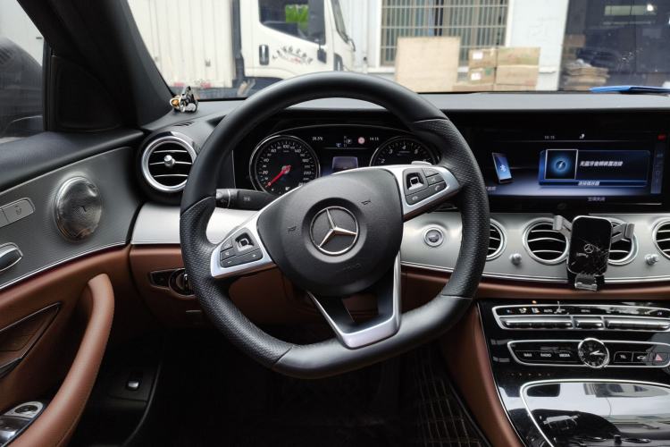 Used Mercedes-Benz E-Class 2017 Facelift E 200 Sport 4MATIC Steering Wheel