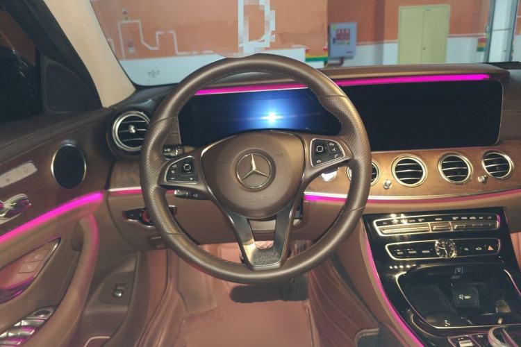 Used Mercedes-Benz E-Class 2017 E 300 L Luxury Model Steering Wheel