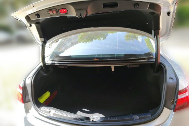 Used Mercedes-Benz E-Class 2017 E 200 Coupe Trunk