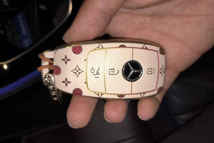 Used Mercedes-Benz E-Class 2017 E 200 Coupe Vehicle Key