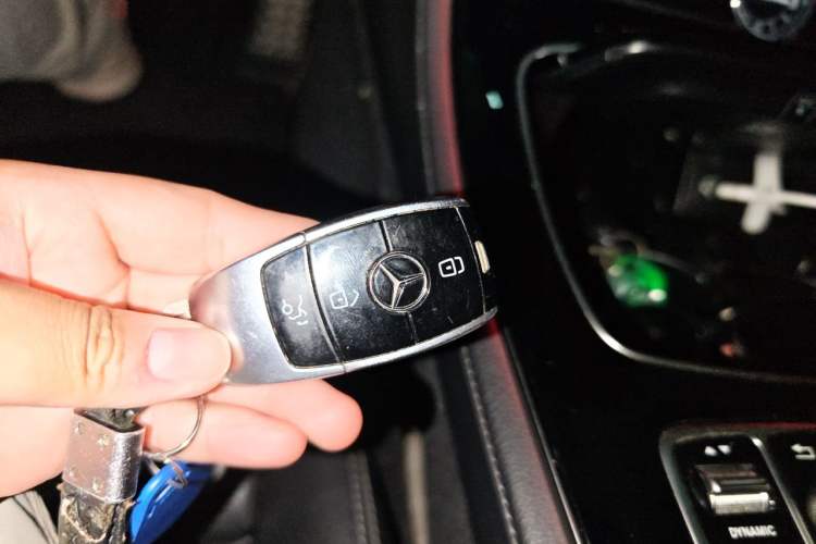 Used Mercedes-Benz E-Class 2017 E 200 Coupe Vehicle Key