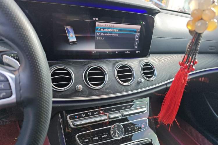 Used Mercedes-Benz E-Class 2017 E 200 L Sport 4MATIC Audio And AC Panel