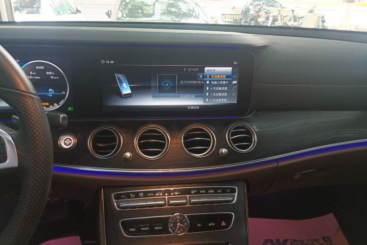 Used Mercedes-Benz E-Class 2017 E 300 L Sport Luxury Edition Audio And AC Panel