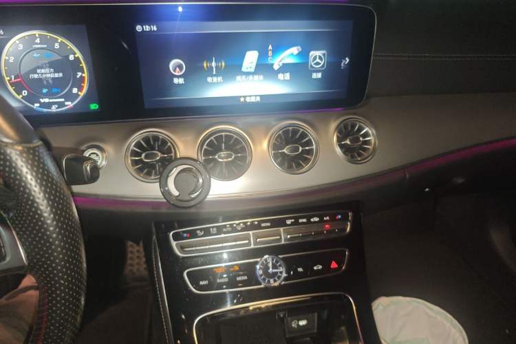 Used Mercedes-Benz E-Class 2017 E 300 Coupe Audio And AC Panel