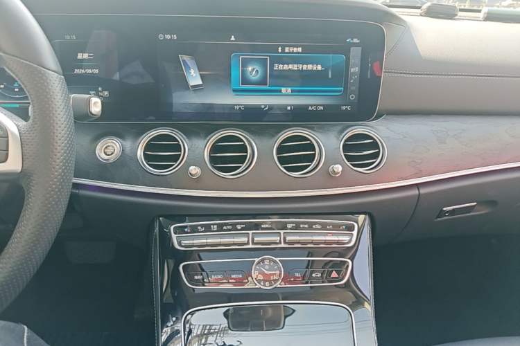 Used Mercedes-Benz E-Class 2017 E 200 L Sport 4MATIC Audio And AC Panel