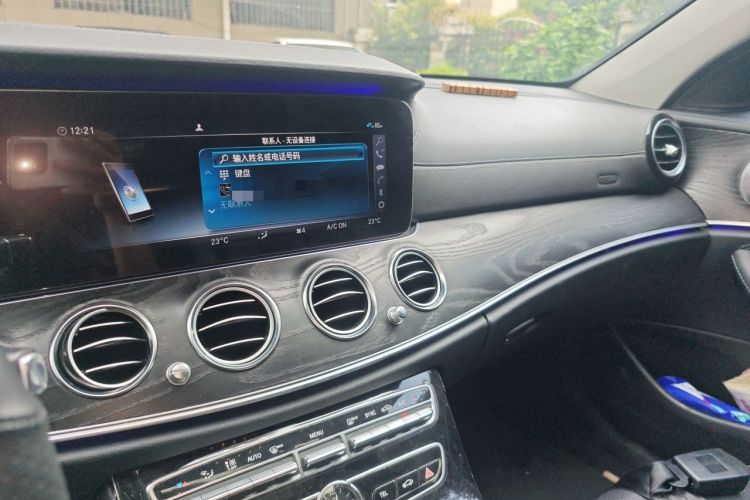 Used Mercedes-Benz E-Class 2017 E 200 L Sport 4MATIC Audio And AC Panel