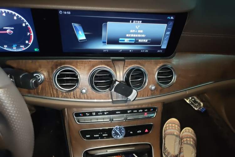 Used Mercedes-Benz E-Class 2017 E 300 L Sporty and Stylish Model Audio And AC Panel