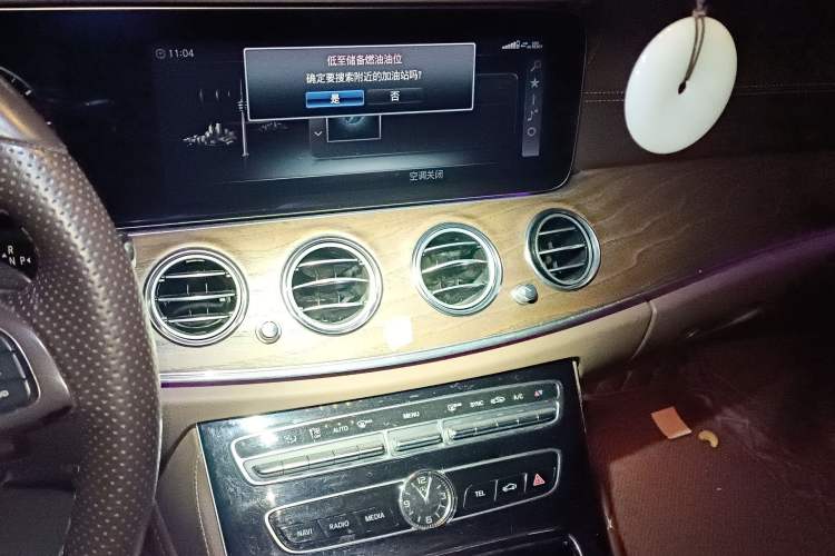 Used Mercedes-Benz E-Class 2017 E 300 L Luxury Model Audio And AC Panel