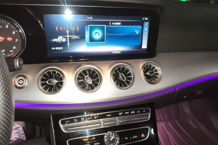 Used Mercedes-Benz E-Class 2017 E 200 Coupe Audio And AC Panel