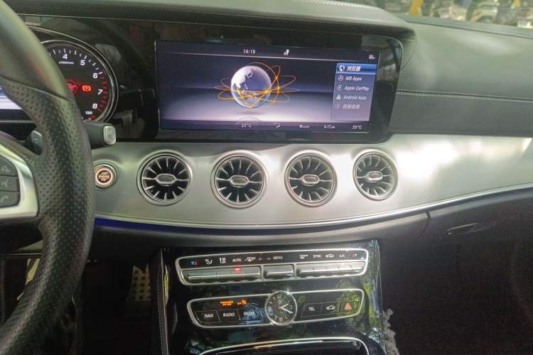 Used Mercedes-Benz E-Class 2017 E 200 Coupe Audio And AC Panel