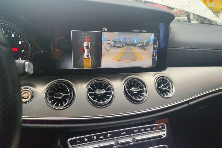 Used Mercedes-Benz E-Class 2017 E 200 4MATIC Coupe Audio And AC Panel
